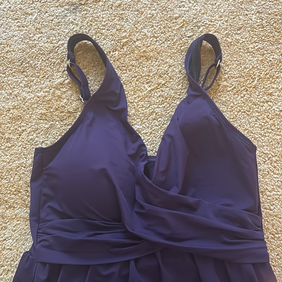 Lands End SwimSuit Size 6 - Picture 2 of 7